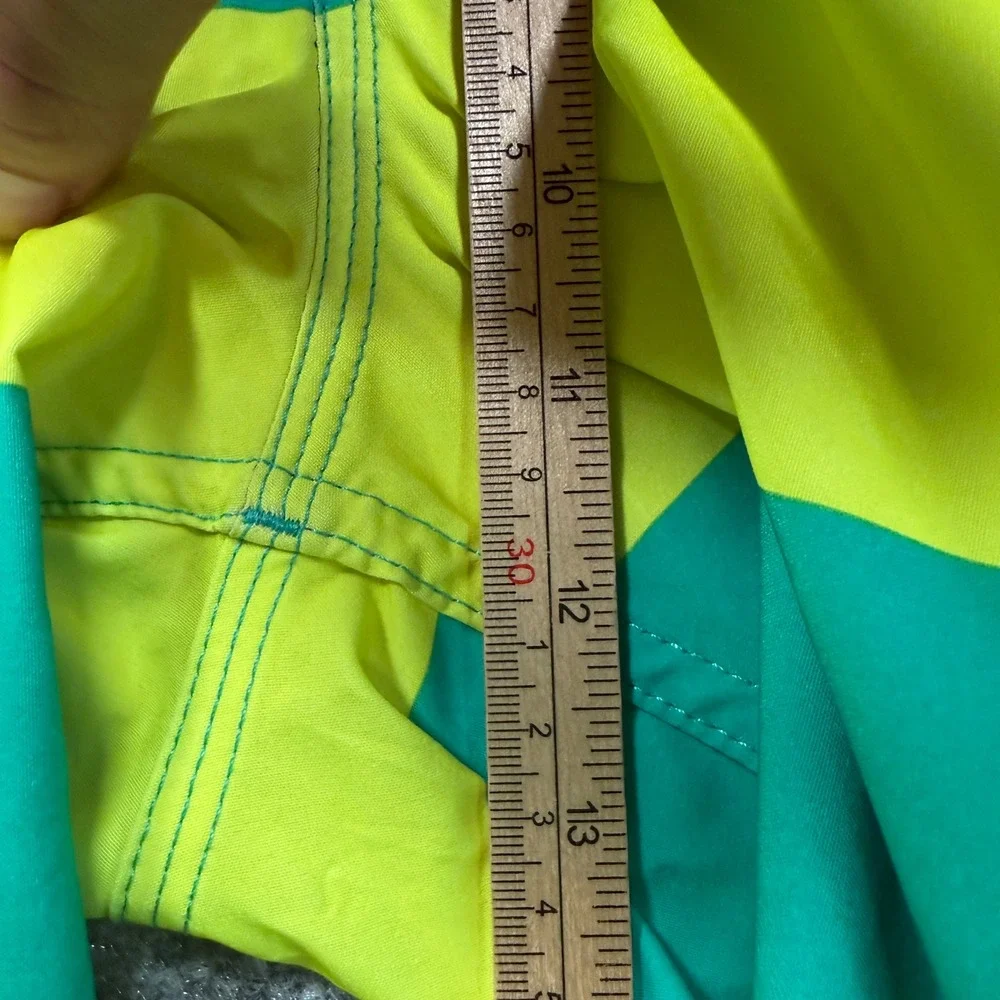 Quiksilver Board Shorts Men 38 Green Yellow Stripe Cargo Pocket Surf Swim Trunks